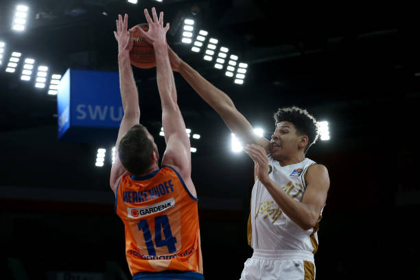 17国家男 17国家男